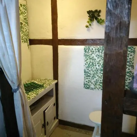 Alte Schule Kirmutscheid