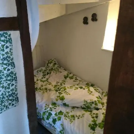 Alte Schule Kirmutscheid *