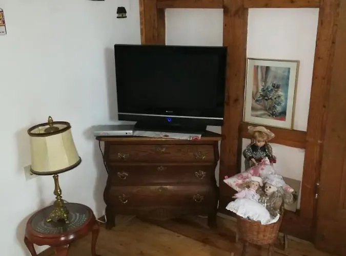 Alte Schule Kirmutscheid Σπίτι διακοπών